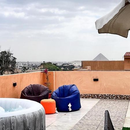 Апартаменты Boho Getaway With Pyramids View & Jacuzzi Giza Экстерьер фото